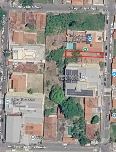 Terreno à Venda no Centro de Caucaia - 211,75 m²