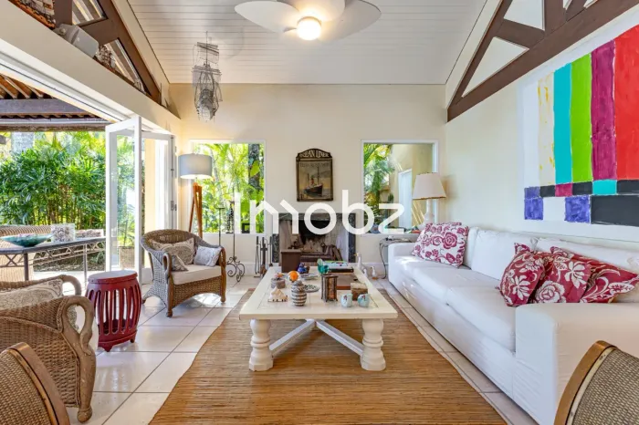 Casa à venda na AVENIDA DEBLE LUÍZA DERANI, 31 - BALEIA - São Paulo - SP