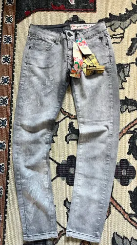 Calça Cavalera Nova 