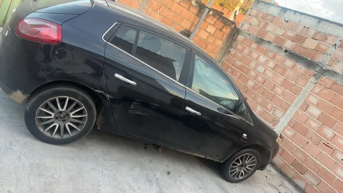 Fiat Bravo Absolute Dualogic 1.8 Flex 16V 5P 2012