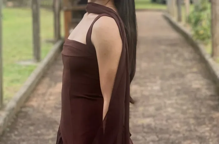 Vendo vestido de festa