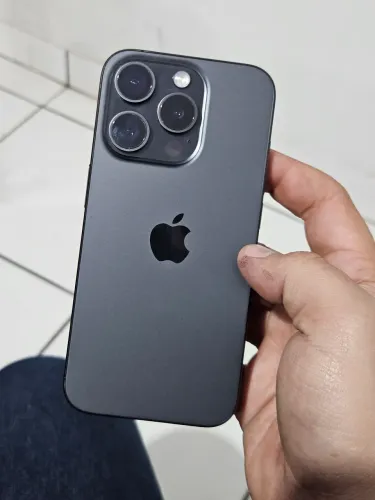 Iphone 15 pro - 256gb - 82%