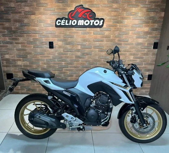 FAZER 250 FZ25 BRANCA 2025/2025