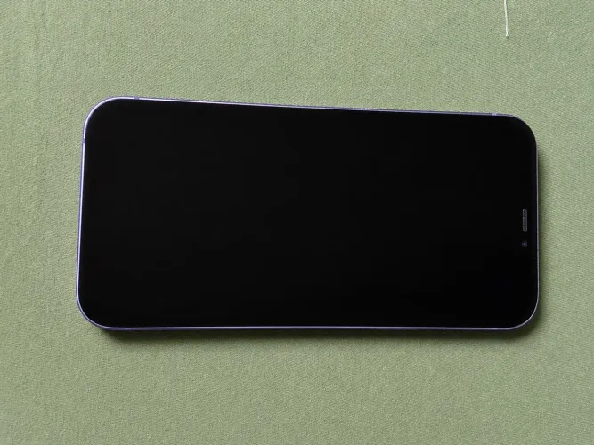 iPhone 12