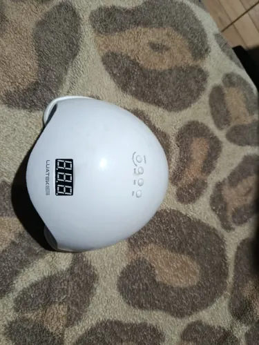 Estufa de unha uv nova 