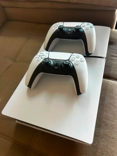 PS5 Mídia Digital - 826gb