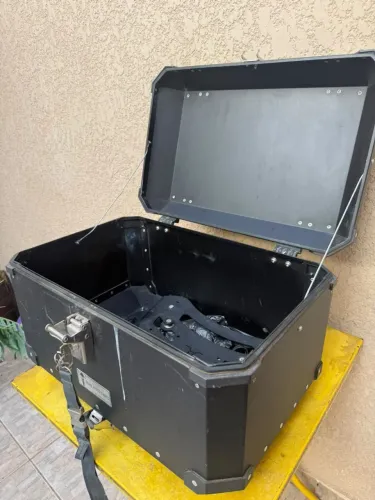 Baú de alumínio