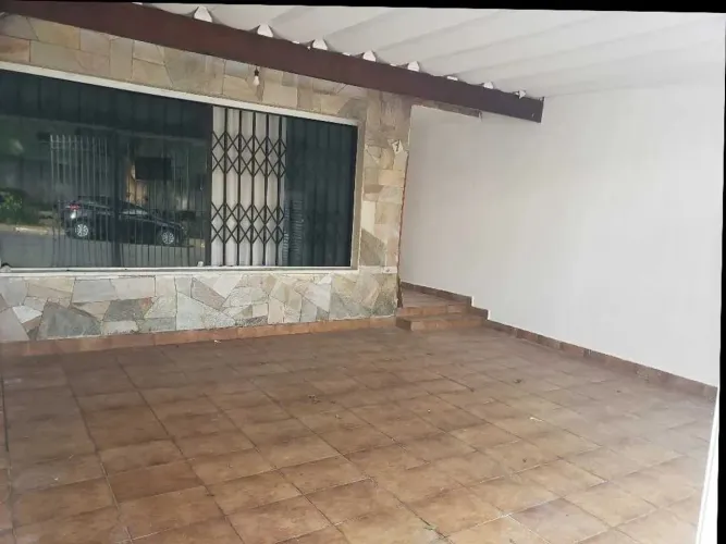 Sobrado a venda 3 dormitórios (1 suíte) - 2 vagas - Guadalupe - Osasco