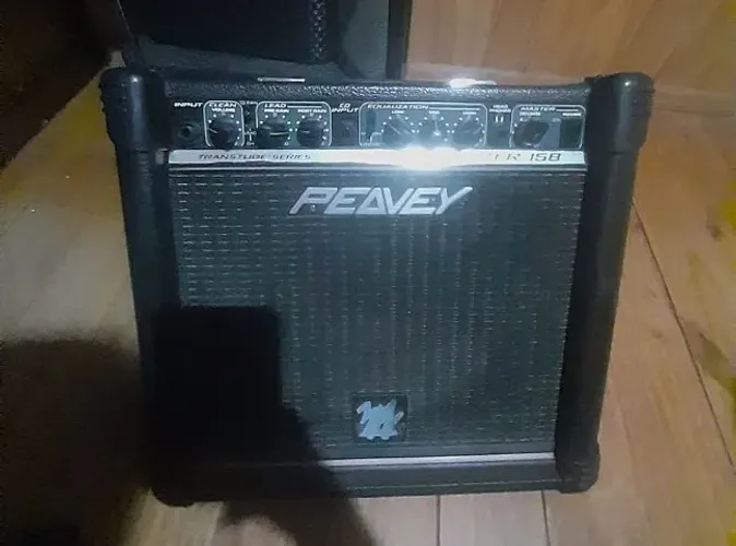 Amplificador Peavey Blazer 158, 15W (Problema no Reverb de Mola)