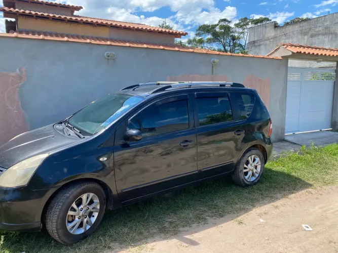 Nissan Livina SL 1.8 16V Flex Fuel Aut. 2013