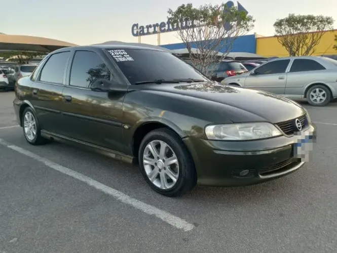 Chevrolet Vectra GLS/ Challenge 2.2 MPFI 16V 2000