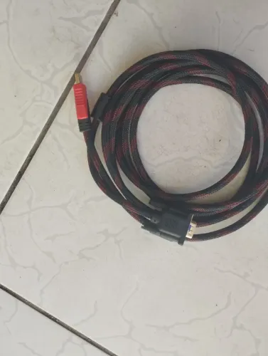 Cabo adaptador VGA/HDMI
