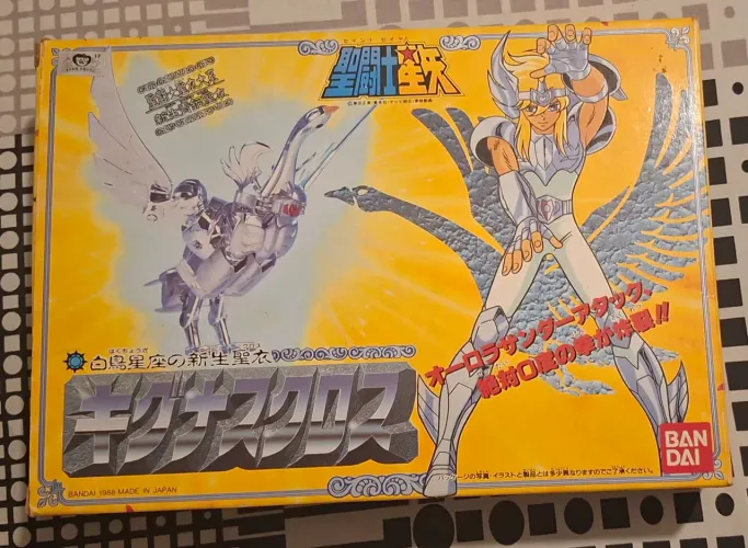 Boneco Cavaleiros do Zodíaco Hyoga de Cisne V2 Bandai Japão 1988