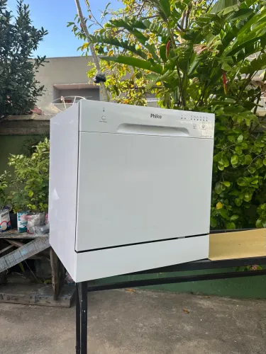 Lava-Louças Philco PLL08B 8 Serviços ? 127V