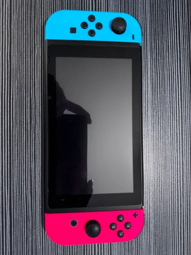 Nintendo Switch V2