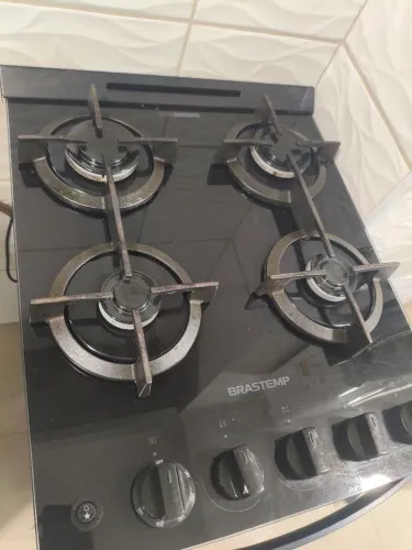 Vendo fogão 4 bocas Brastemp  ferro fundido