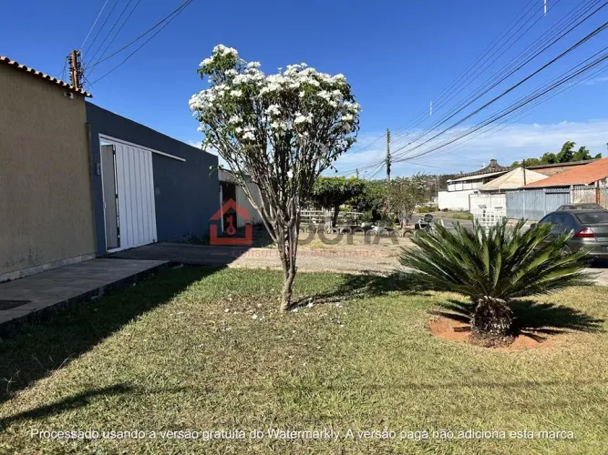 Quadra 1 (Sobradinho) - Casa no cj. A, reformada, em lote de 300m² vazado