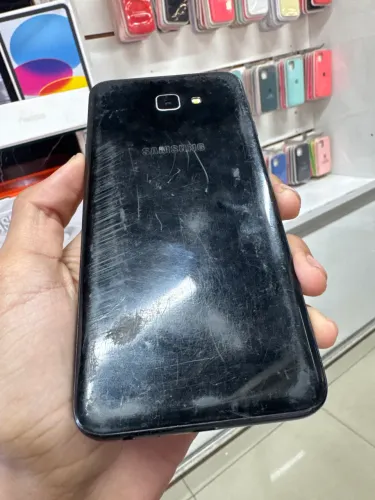 Samsung j4