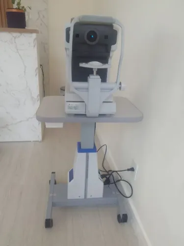Auto Refrator HUVITZ HRK-7000