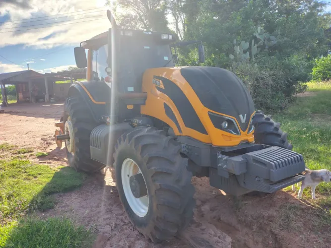 BH 194 Hitech ano 2024 Semi-novo 