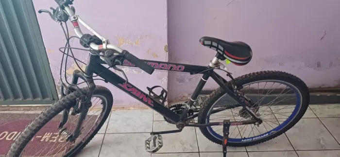 Vendo bicicleta aro 26.
