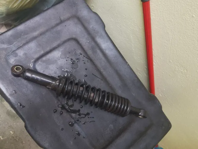 Amortecedor de moto usado