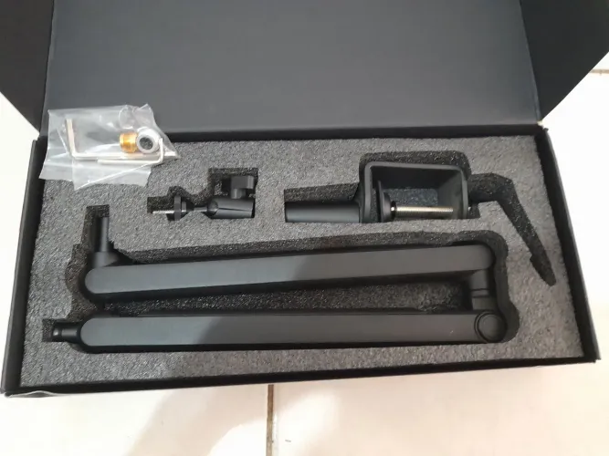 Suporte braço  microfone - Fifine BM88