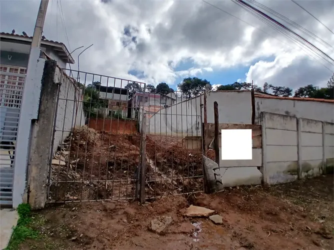 Terreno à venda em Jardim do trevo - SP