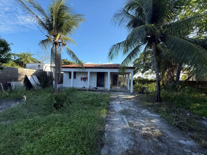Casa na praia de Catuama 