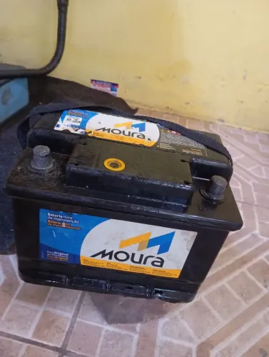Bateria para carro Moura 1 ano de uso 60AP
