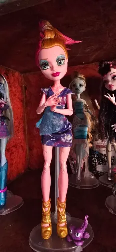 Boneca Gigi Grant monster high field trip