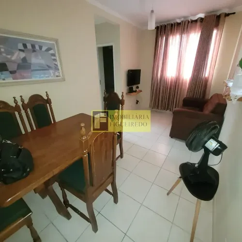 Apartamento para Locação no Rios Di Itália com 2 Quartos e Garagem.