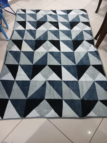 Tapete Geométrico cinza
