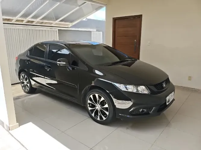 Honda Civic Sedan LXR 2.0 Flexone 16V Aut. 4P 2016