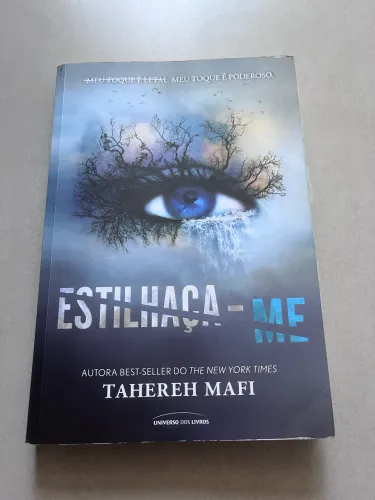 Estilhaça-me - Tahereh Mafi | Com marcações | Bom estado