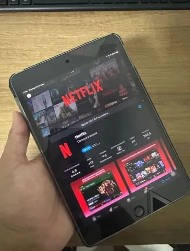 APPLE IPAD 4 MINI