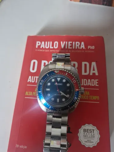 Vendo relogio orient original modelo Pepsi tec solar semi novo com caixa valor 600 reais 