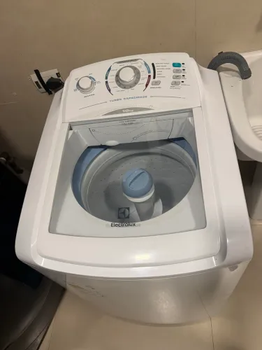 Máquina de lavar roupa