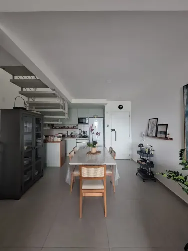 Apartamento Duplex com 3 dormitórios à venda, por R$ 898.000 - Ingleses do Rio Vermelho -