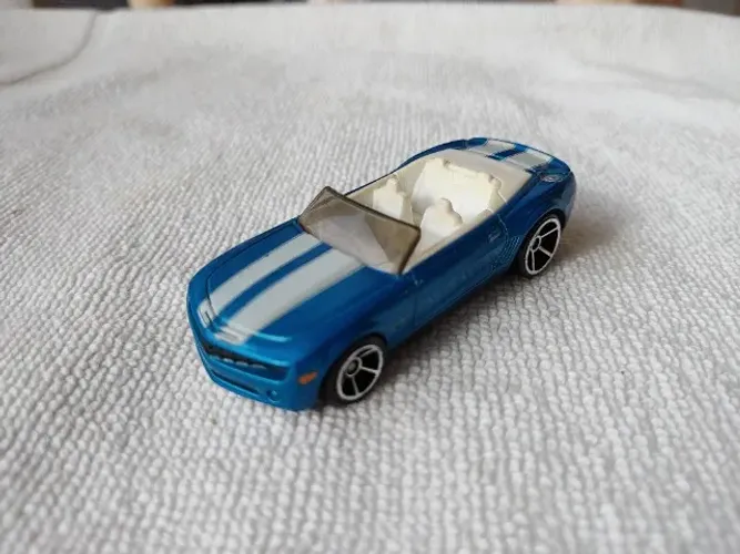 Hot Wheels Camaro Convertible 