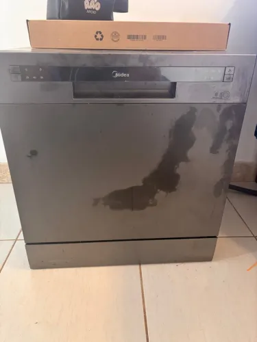 Lava Louças Midea com 8 serviços 
