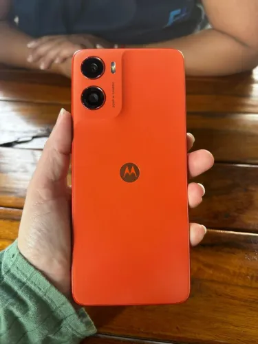 Motorola G06