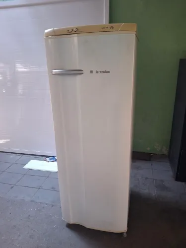 Geladeira Eletrolux Degelo