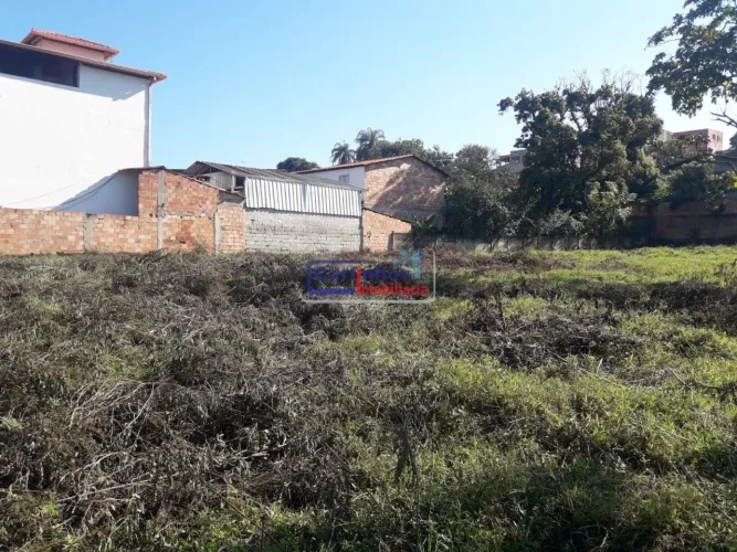 Terreno à venda no Bom Retiro, Betim
