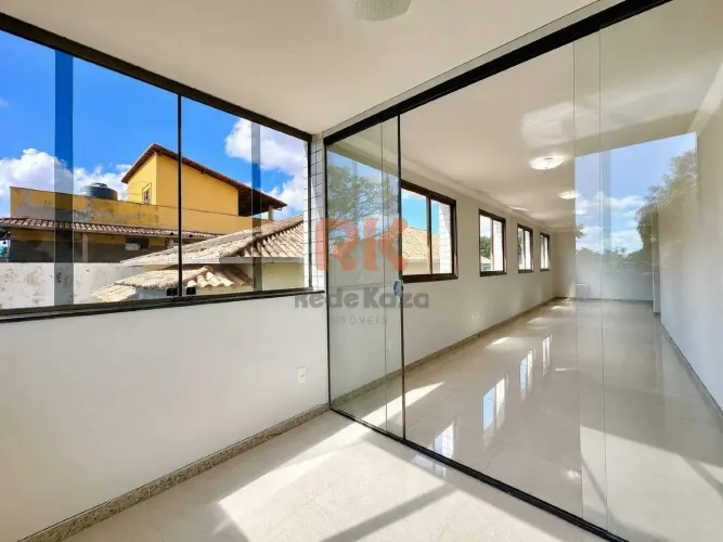 Apartamento residencial frente com 5 quartos (2 suítes) em Santa Amélia BH