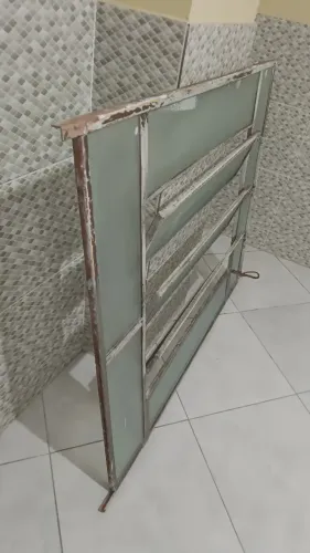 Báscula de ferro