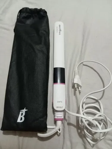 Prancha/Chapinha BritâniaSeminova + bolsinha térmica