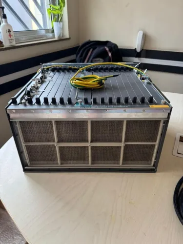 OLT FIBERHOME AN5116-06B c/8 portas PON - Bom estado