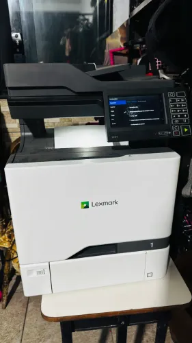 Impressora Lexmark cx 725 colorida