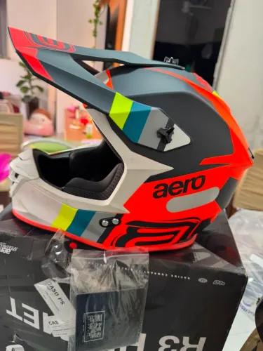 Capacete ASW tamanho 58